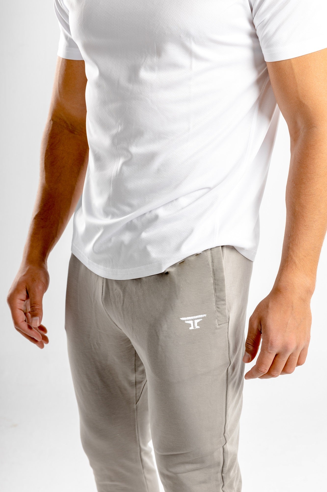 Runic Men Sweatpants Grey